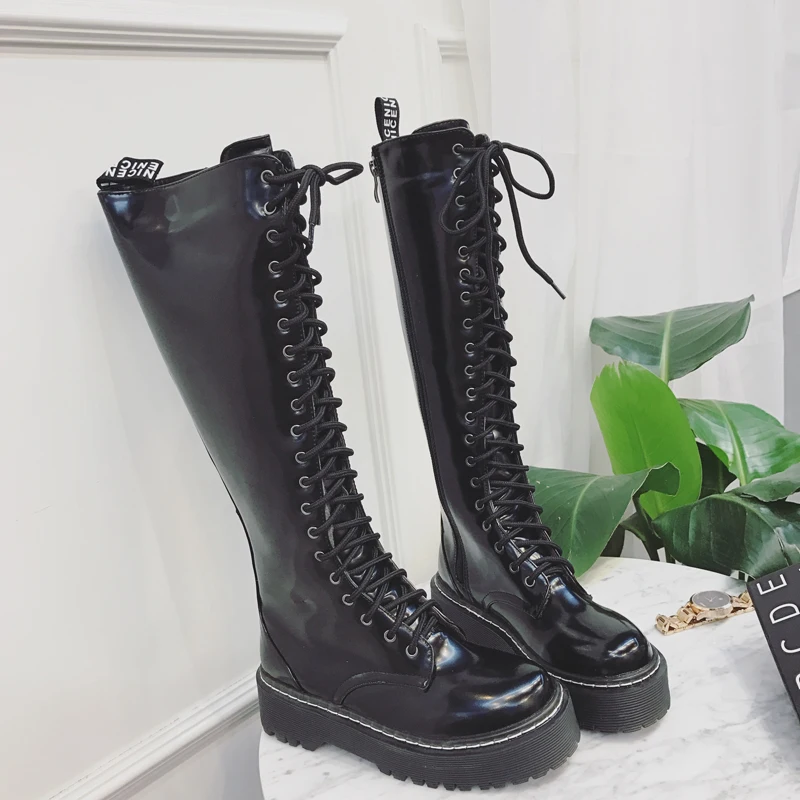 Bota Cano Alto/женские зимние ботинки; черные ботфорты в стиле панк; Ботинки martin на толстой платформе со шнуровкой; женские мотоциклетные ботинки