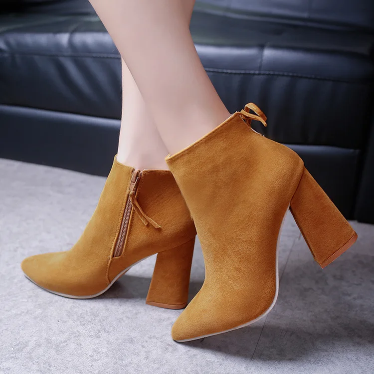 Женские ботильоны из ПУ кожи с острым носком на среднем квадратном