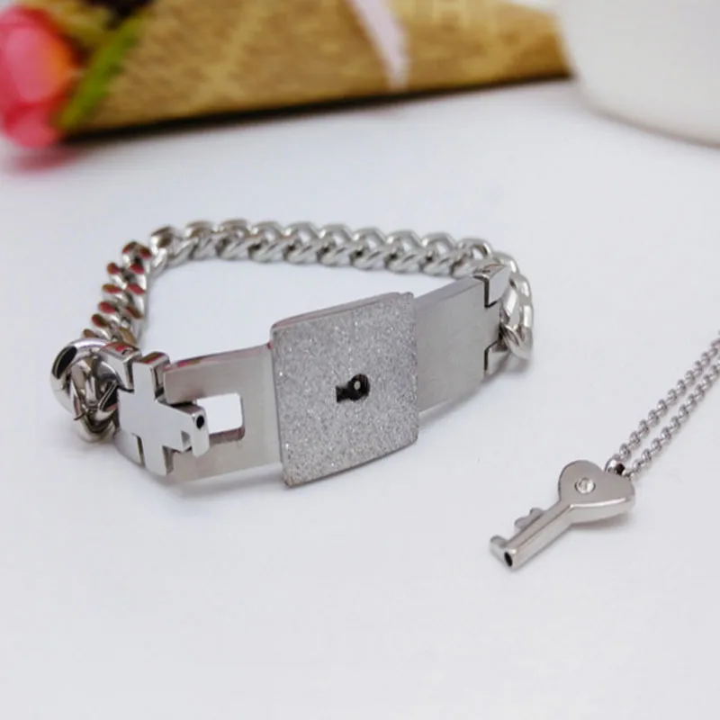 Комплект для влюбленных из браслета и брелока титановой стали | Украшения
