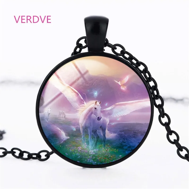 

3 Color New Steampunk Style Dearm Unicorn Art Photo Retro Pendant Chain Dome Chain Jewelry For Girl Women