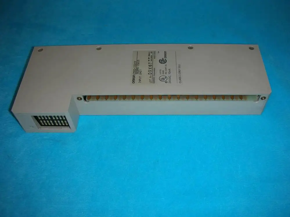 

1 шт б/у Omron PLC C500-ID215 / 3G2A5-ID215