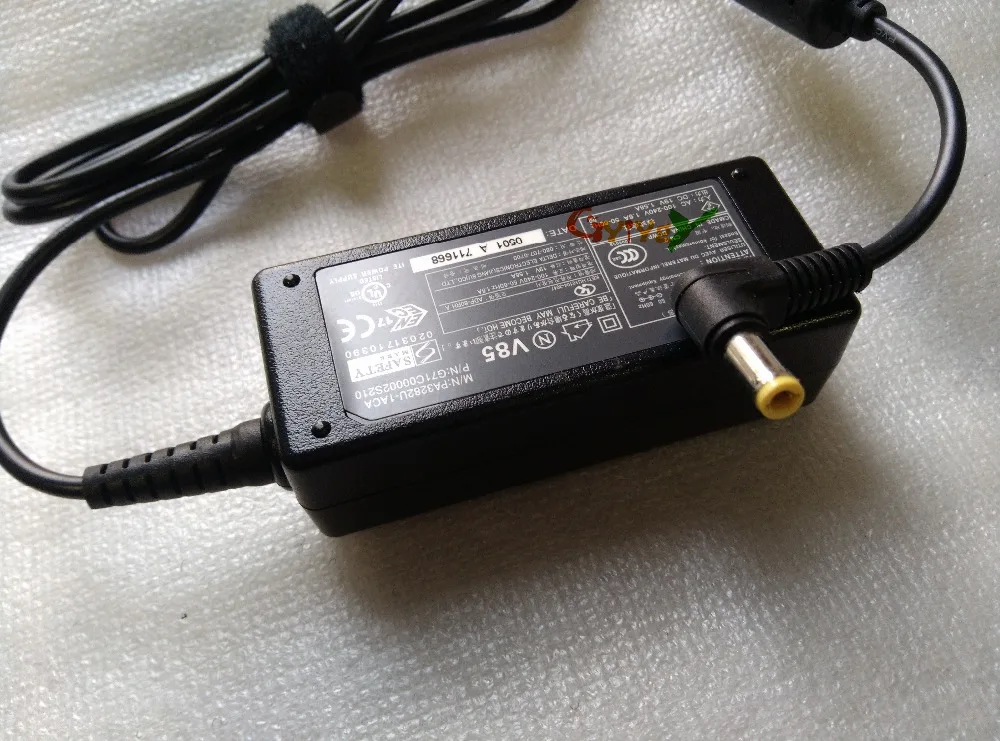Зарядное устройство для ноутбука Toshiba mini NB200 NB201 NB202 NB203 nb250 nb280 nb300 nb305 nb500