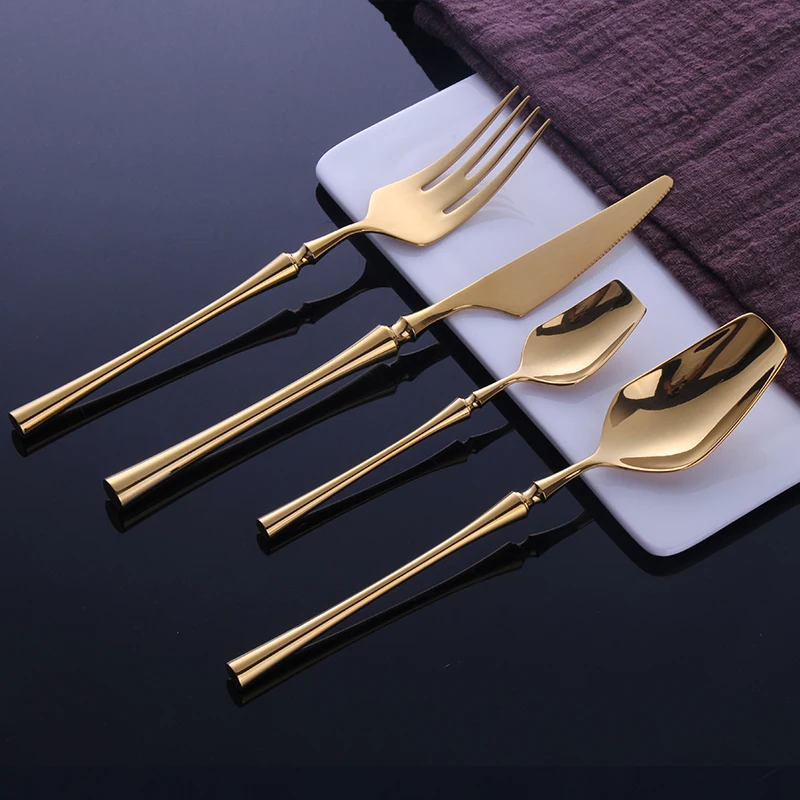 Set di posate da tavola in acciaio inossidabile 24 pezzi Set di posate coltello cucchiaio e forchetta posate per alimenti coreani accessori da cucina in oro