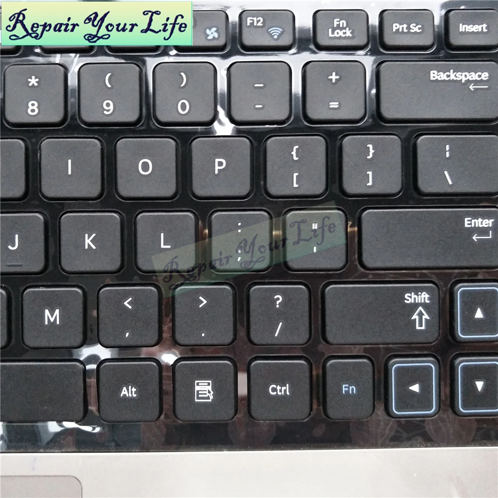 Новая клавиатура 300E4X US Palmrest для SAMSUNG 3430EA NP300E4A 305E4A 300E43 3431EX черная с серебряной