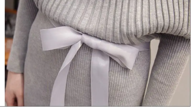 Полосатое платье с бантом женское рукавом летучая мышь теплое трикотажное