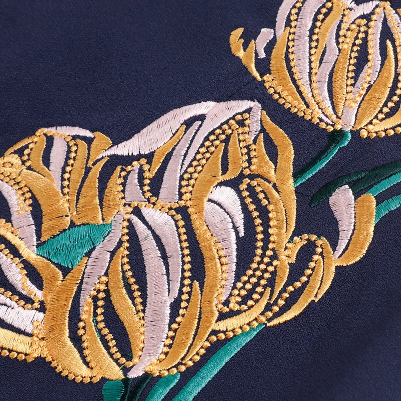 Женское вечернее платье с v-образным вырезом и поясом Черное женское элегантное