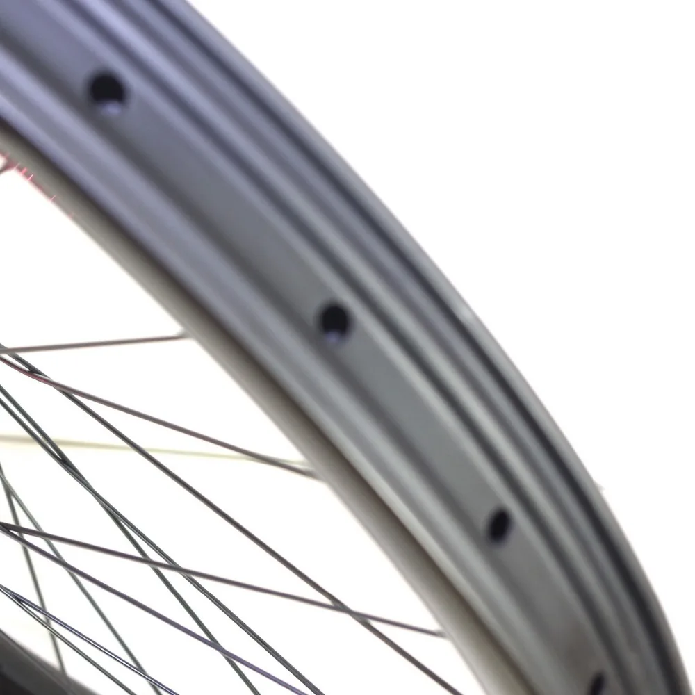 26er DH Mtb Углеродные колеса 40 мм ширина маленького размера круглой формы с
