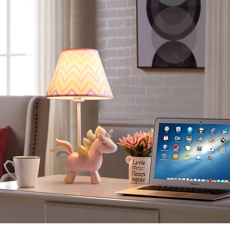 Скандинавский Розовый Единорог настольная лампа для детей спальня прикроватная