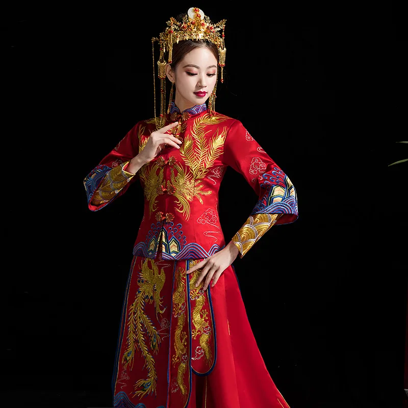 

Long Train Cheongsam Chinese wedding Dress Qipao Traditional Clothing Top + Skirt Suit Set la robe de mariage de style chinois