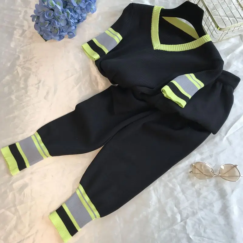 ALPHALMODA 2019 свитер с v образным вырезом и короткими рукавами + эластичные брюки