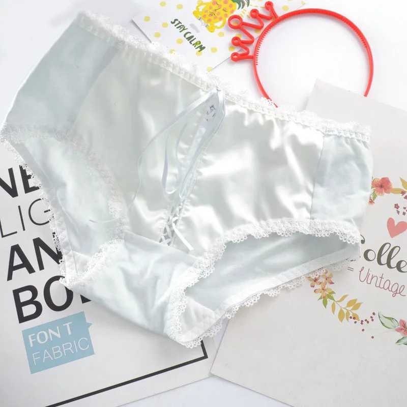 Сексуальное женское нижнее белье в стиле ретро со шнуровкой и средней талией