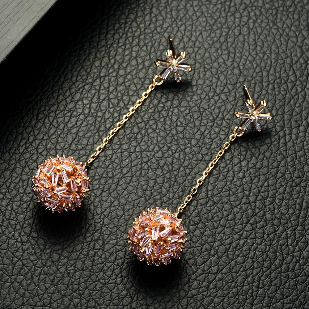 Высококачественные серьги-подвески HIBRIDE с покрытием из микрофибры и фианитами