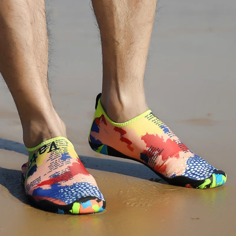 

Men and women beach outdoor swimming water adult neutral soft seaside shoes speed dry light breathable upstream Creek shoes