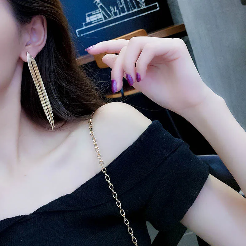 Новые Личность Длинные серьги-капли для женщин девочек цвет золотистый женские