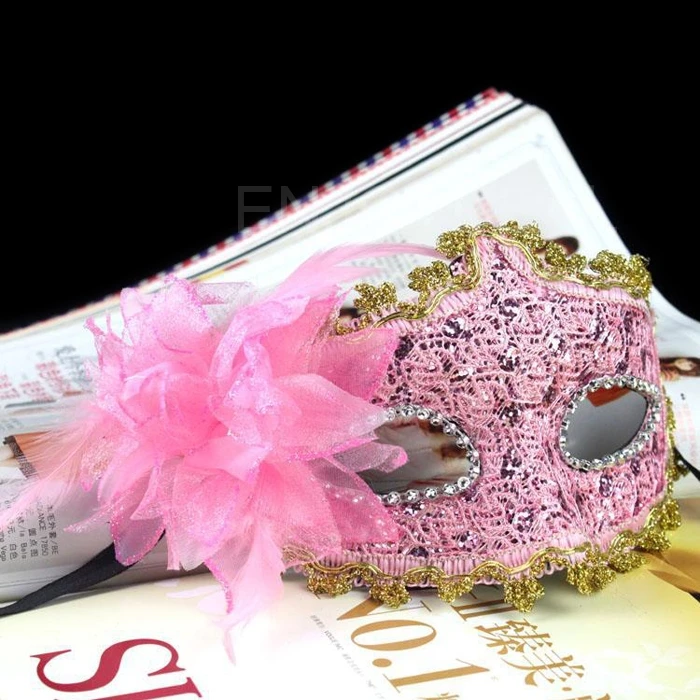 Женские вечерние маскарадные маски роскошные с перьями павлина Маскарадная