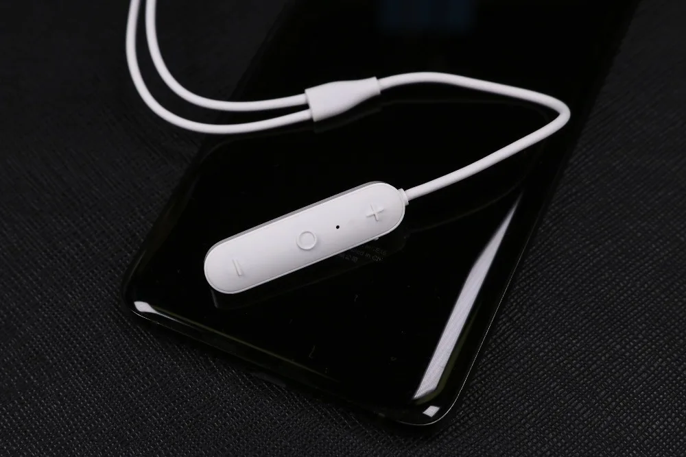 В наличии оригинал Xiaomi Mi Спортивная Bluetooth гарнитура Беспроводные наушники Мини 4 1