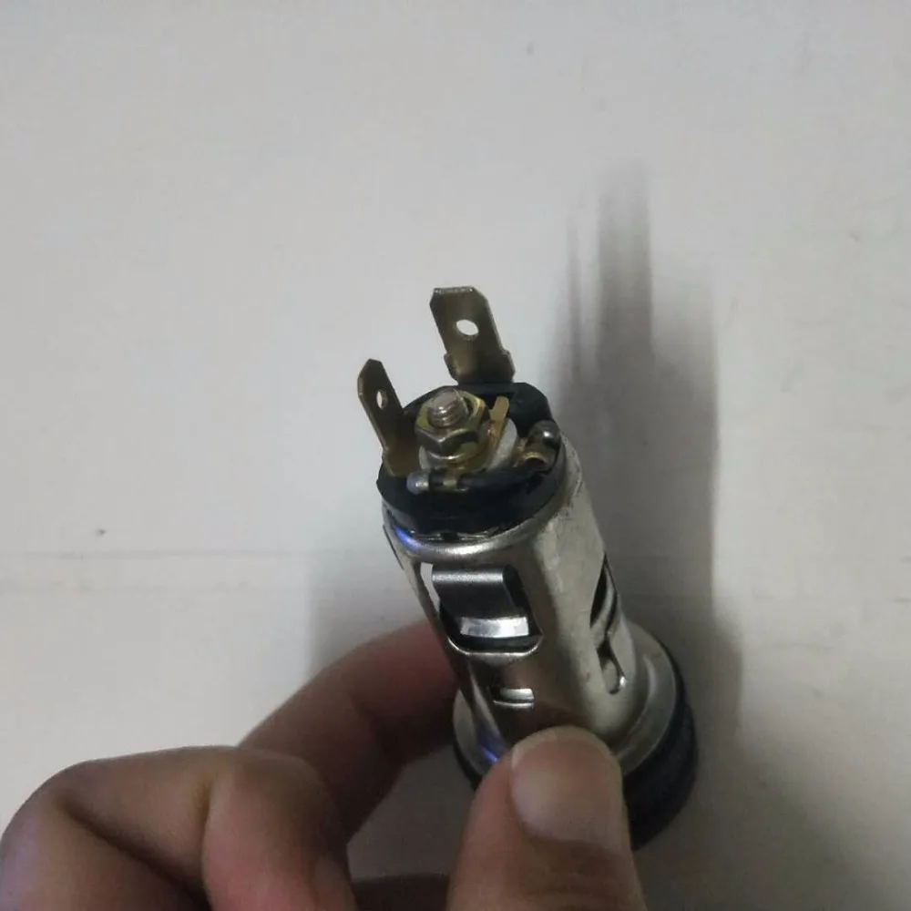 OEM прикуриватель в сборе подходит для Chevrolet CAPTIVA и OPEL ANTARA OE номер-96628691
