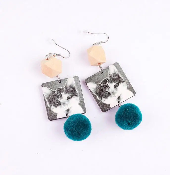 Lovely Harajuku Funny Wood Drop Earrings Little Cat Fuzzy Ball Dangle for Women Girl Fashion Printed | Украшения и аксессуары