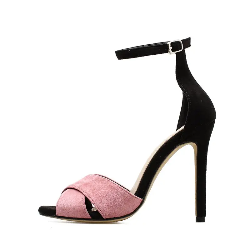 Женские летние сандалии с пряжкой и перекрестными ремешками на шпильках