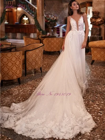 Picture Ivory Color Julia Kui New Arrival Elegant V-Neck A-line Wedding Dress Sleeveless Court Train Floor-Length Backless Skirt Vestido de noiva - Цвет: Picture Ivory Color