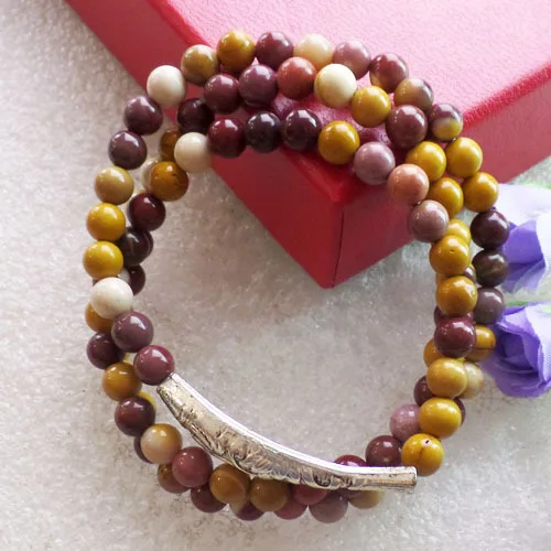 Женский браслет из трех нитей можно сделать и то другое ожерелье натуральный