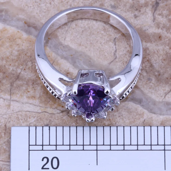 Кольцо с фиолетовым фианитом и серебряным покрытием размеры 9 D613|ring size|ring size 9women