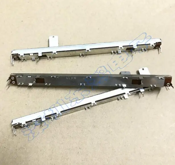 

Потенциометр, прямой скользящий, 12,8/128 мм, 10K, 12 мм