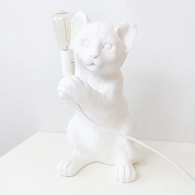 Tiger Современный светодиодный Настольный светильник из смолы, тигр, обезьяна, слон, прекрасные настольные лампы, креативные настольные лампы, прикроватные подарочные украшения - Цвет корпуса: Tiger
