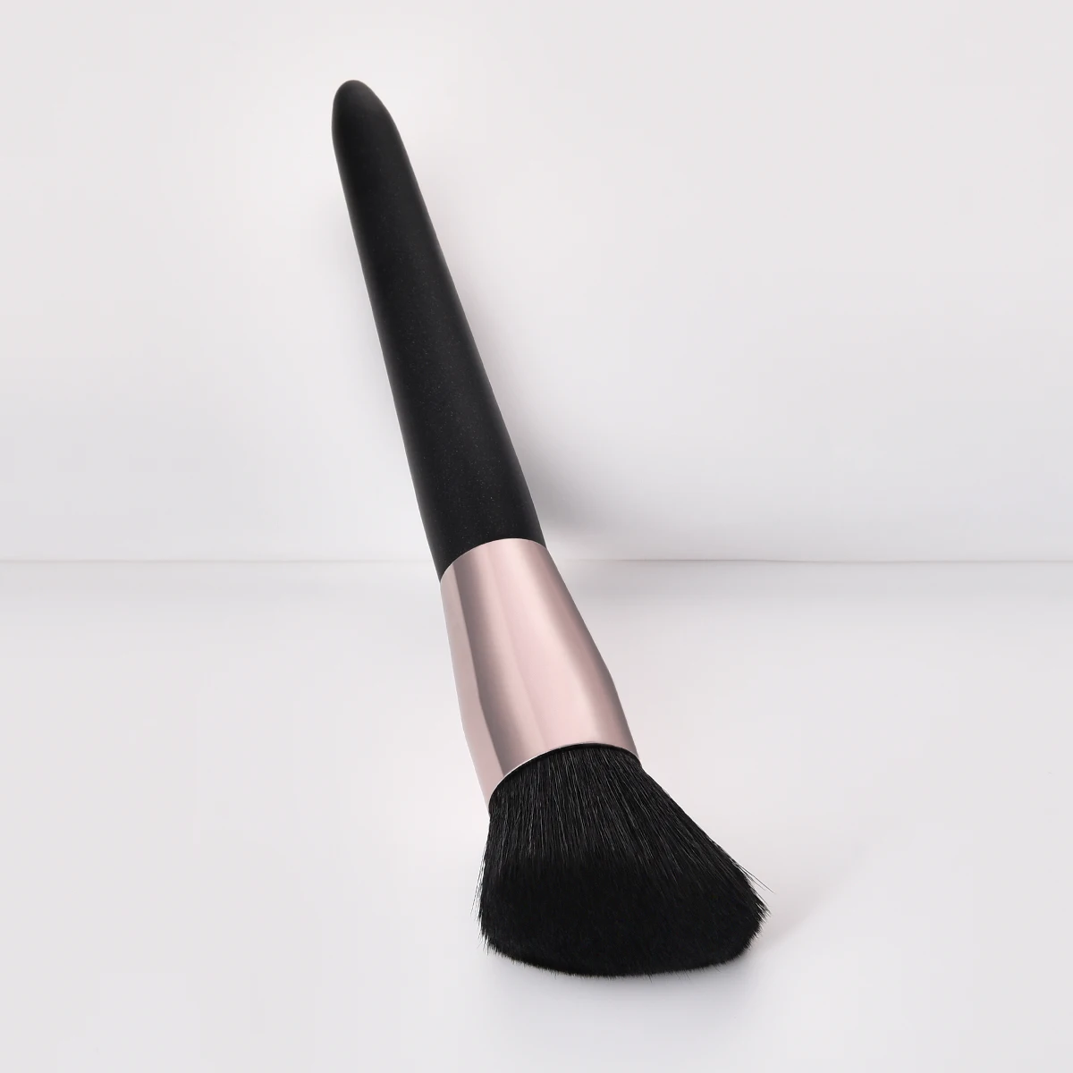 BBL 1 Piece Reals Luxe Goat Hair Loose Powder Blush Bronzer Brush Ultra-soft Contouring Buffing Beauty Tools Professional | Красота и