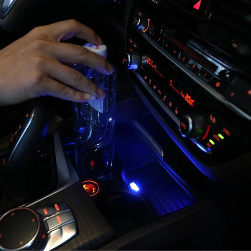 Автомобильный держатель для стакана светильник кой и USB разъемом VW Golf Bora Jetta POLO GOLF