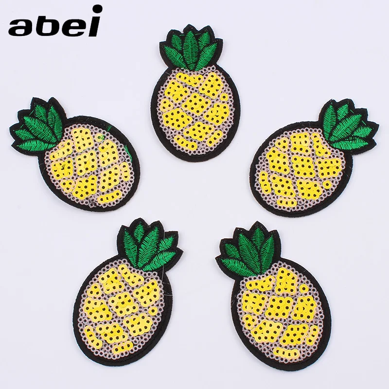 

10pcs Sequined Pineapple Sticker DIY Fruits Patch Cartoon badge Sewing Clothes Backpack Jeans Appliques Handamde Coats Patches