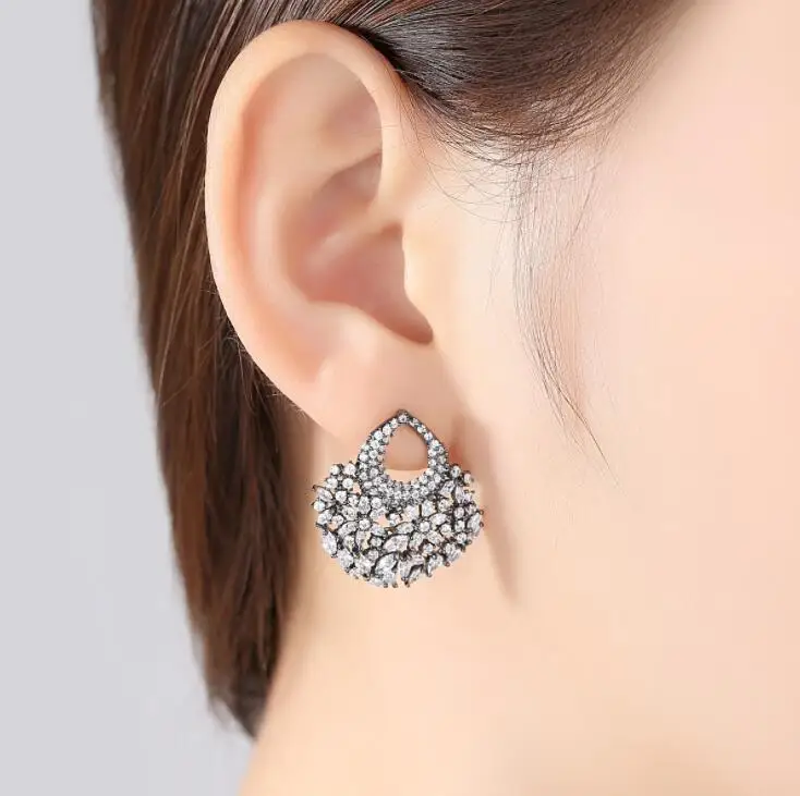 VogueSS - Классические серьги на штырьках с кристаллами CZ AAA из черного металла цвета гана для женщин.