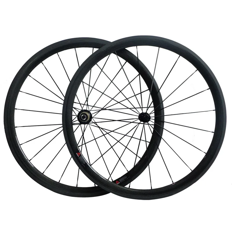 

Full Carbon Wheels China Clincher Bike Wheels 38mm with R13 Hub or N271 Hub.