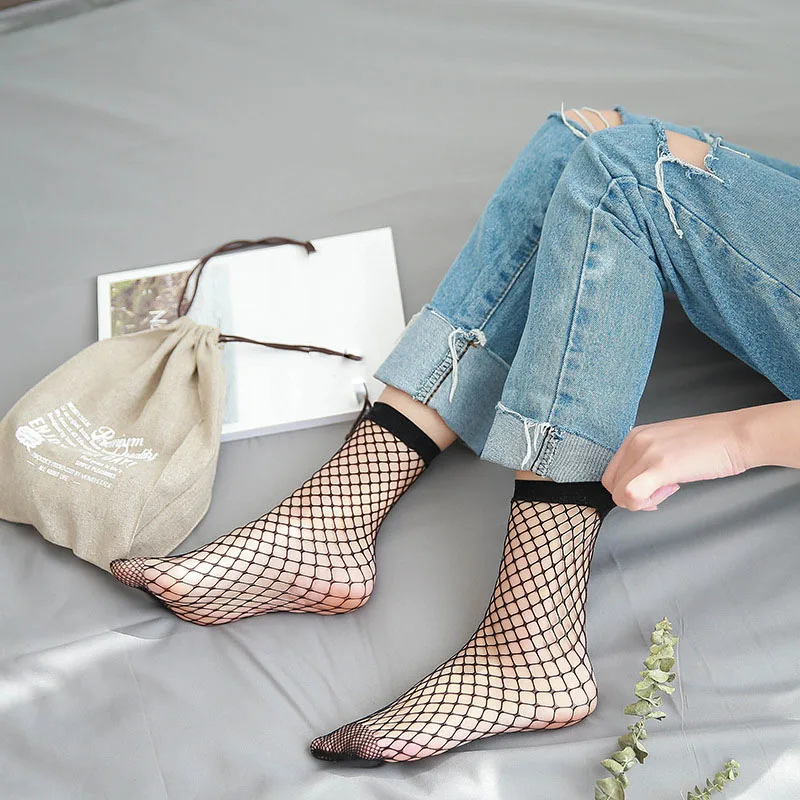 Распродажа сексуальные ажурные женские короткие носки тонкие модные черно белые