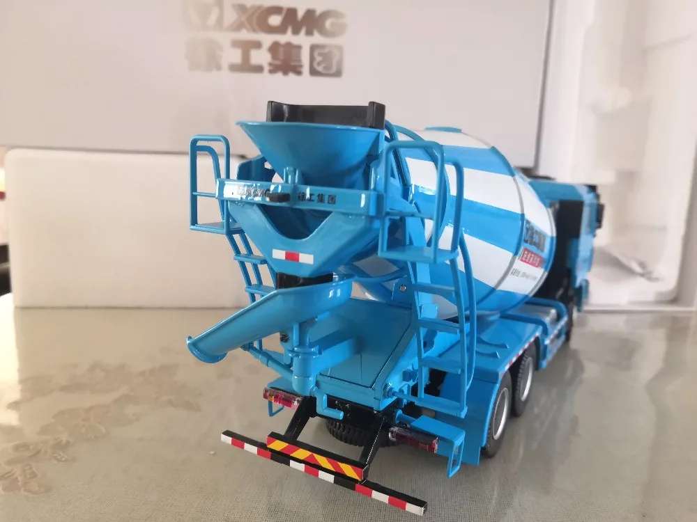 Коллекционная модель в масштабе 1:35 XCMG T Series Schwing бетономешалка грузовик