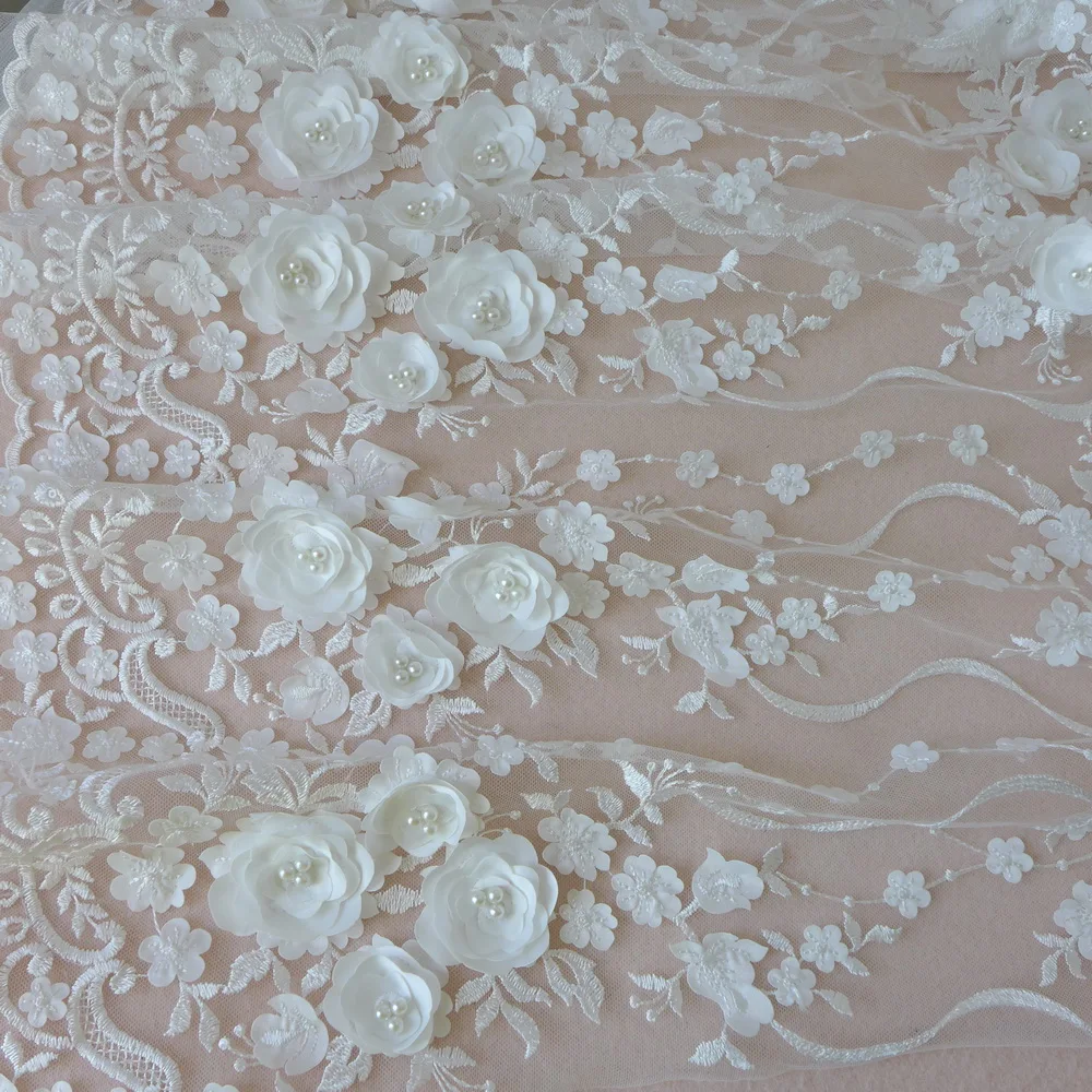Свадебная кружевная ткань с фиолетовыми лепестками 125 см|wedding lace fabric|fabric with beadslace