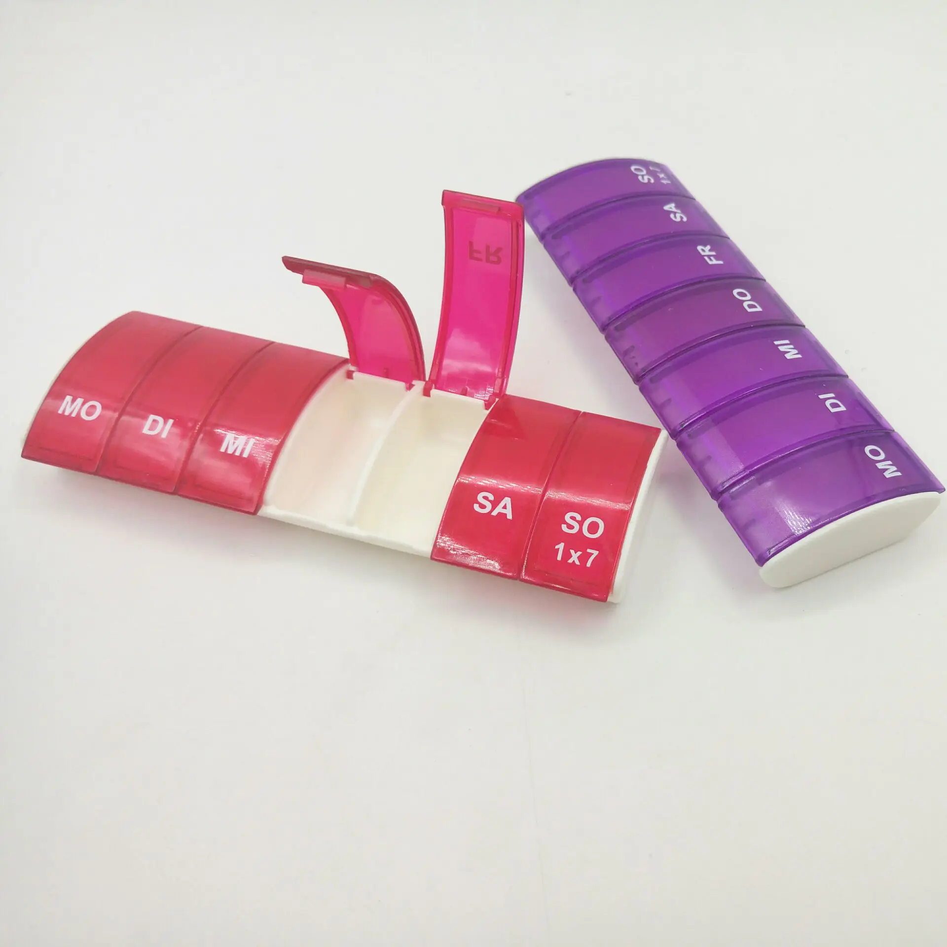 2PCS color you chose 7 дней чехол для таблеток для хранения лекарств коробка для таблеток с зажимом крышки органайзер для лекарств чехол для таблеток разветвитель диспенсер для хранения Еженедельный - Цвет: 2PCS color you chose