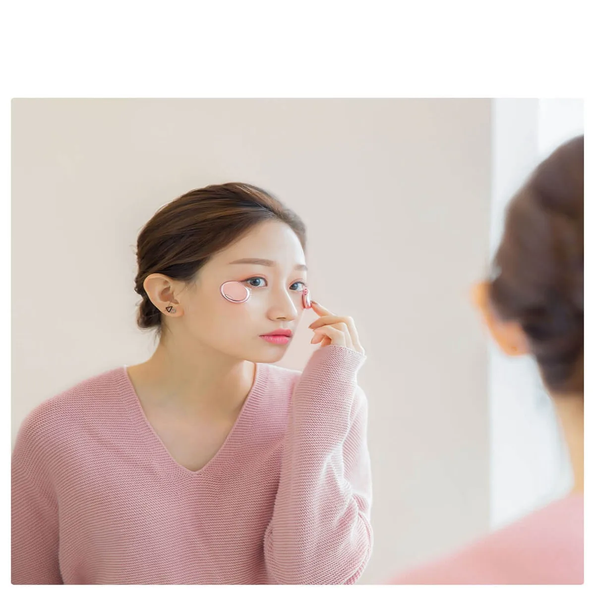 Portable Mini Red Light Massager Anti Wrinkle Eye Massager Eye Beauty Instrument USB Rechargeable Eye Care Electric Massager