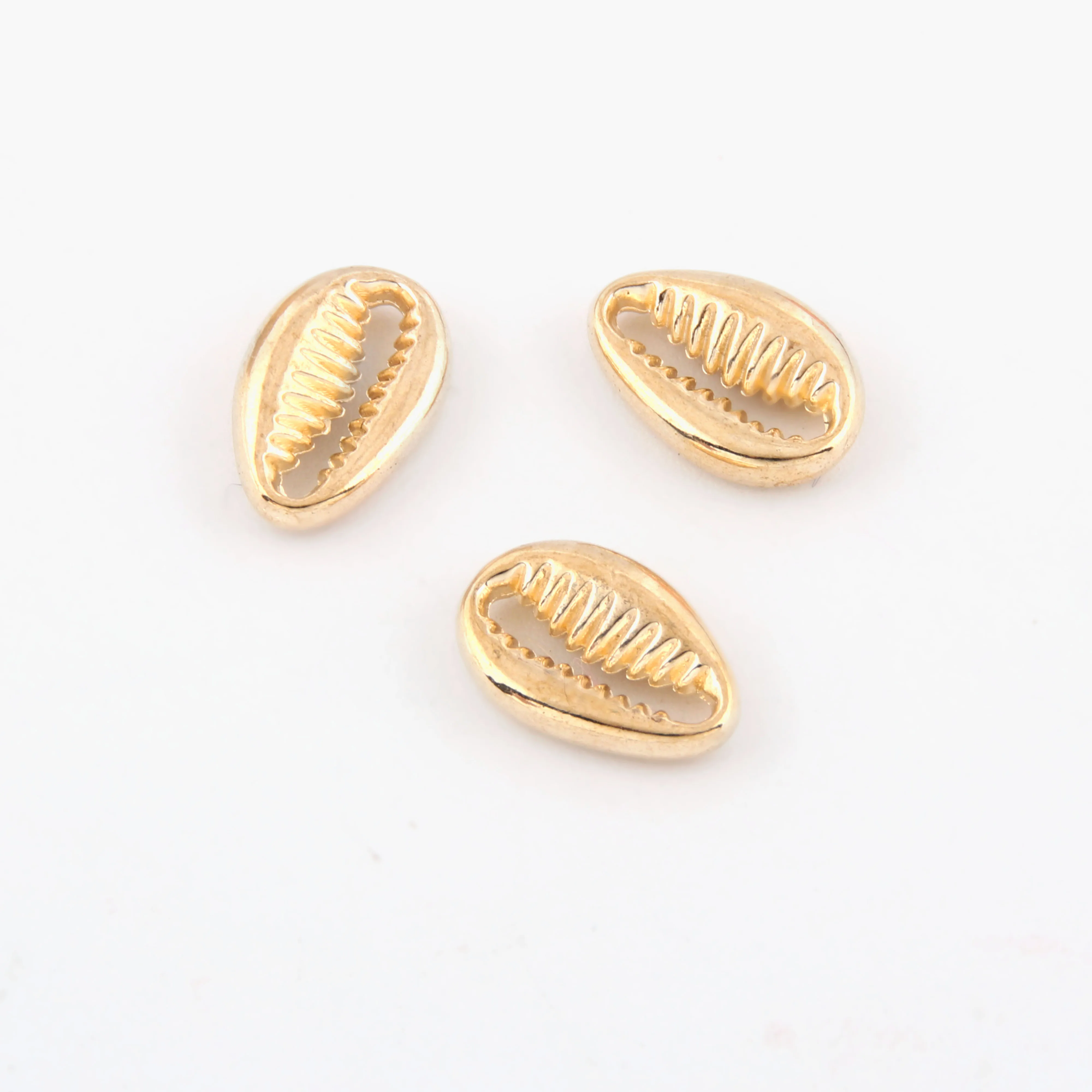 

50Pcs KC Gold Conch Shells Charms Beach Nautical Pendant Making Necklaces Wholesales Accessories 12X8mm A1286