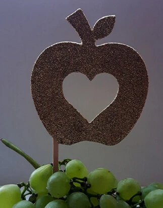 Блестящий новый ребенок плодородный яблочный фрукт любви мамочка быть кексом