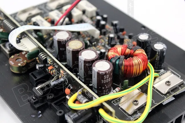 Тяжелый бас Авто аудио функция Автомобильная усилительная плата HiFi сабвуфер высокой мощности 12 V 200 W автомобиля Автомобильная усилительная плата suport бас