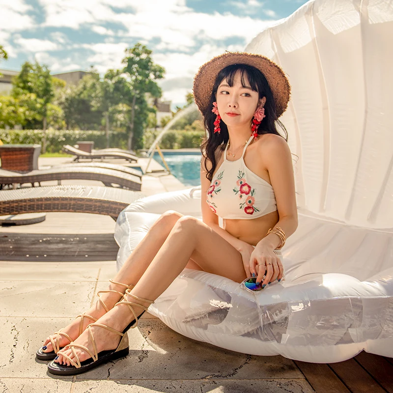 2018 Новый Ретро Белый горячий весенний купальный костюм из двух частей бикини |