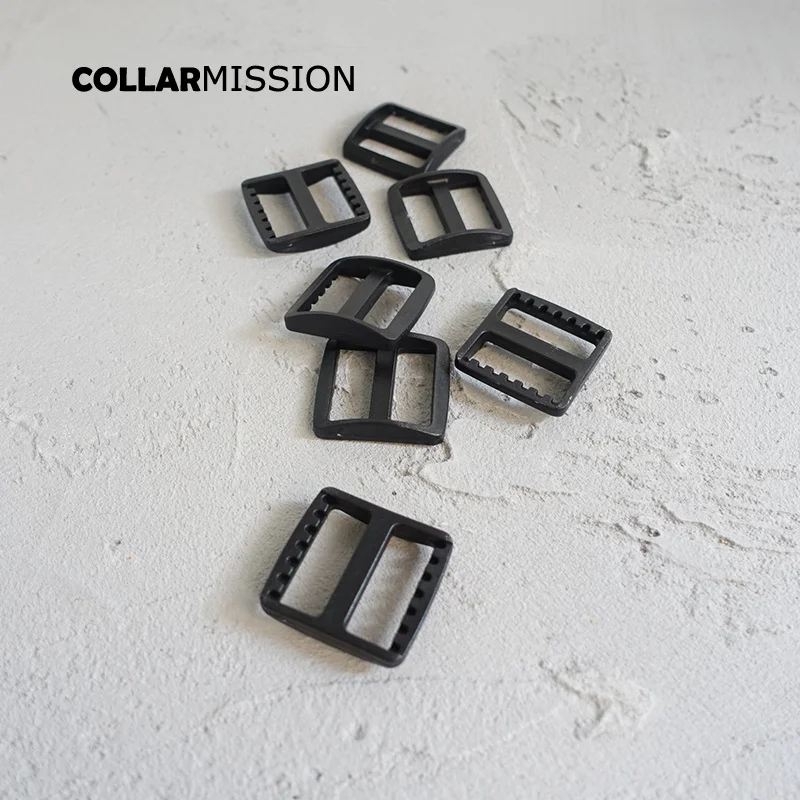 100 шт./лот пластиковая Тройная скользящая Регулируемая пряжка для ремня сумки 25