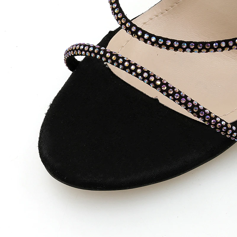 Босоножки женские на тонком каблуке стильные пикантные сандалии без задника