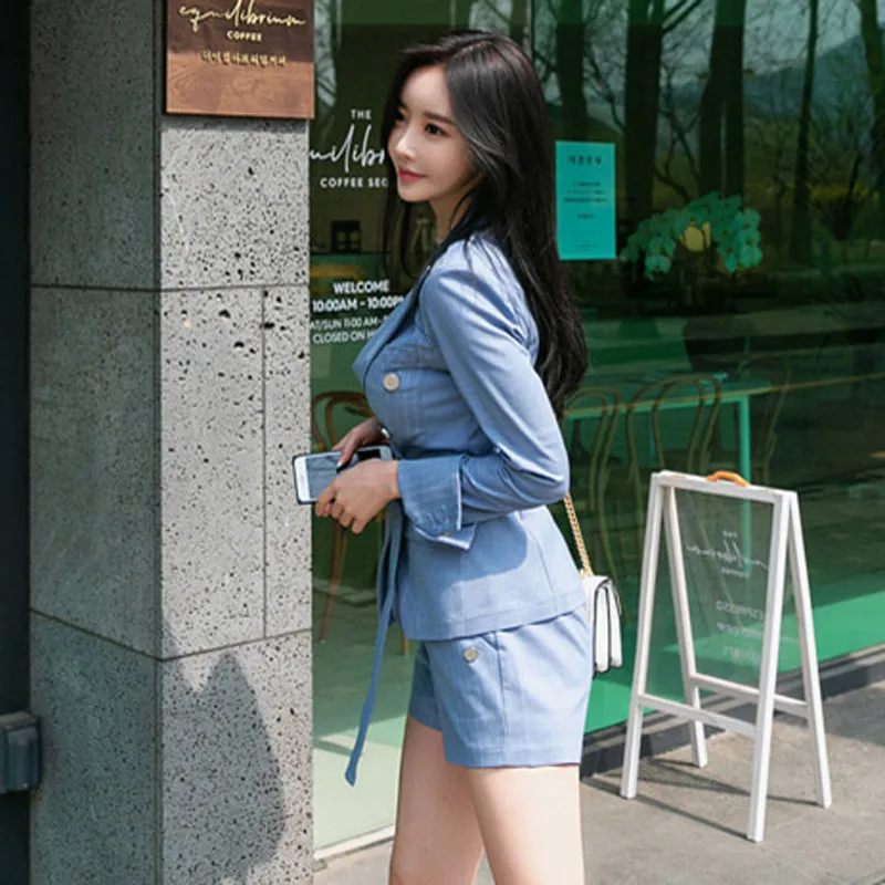 

Plus Size 2019 Summer OL Office 2 Pieces Set Striped Turn-down Corset Blue Suit and Slim Short Pants with Button Casual Suit Set