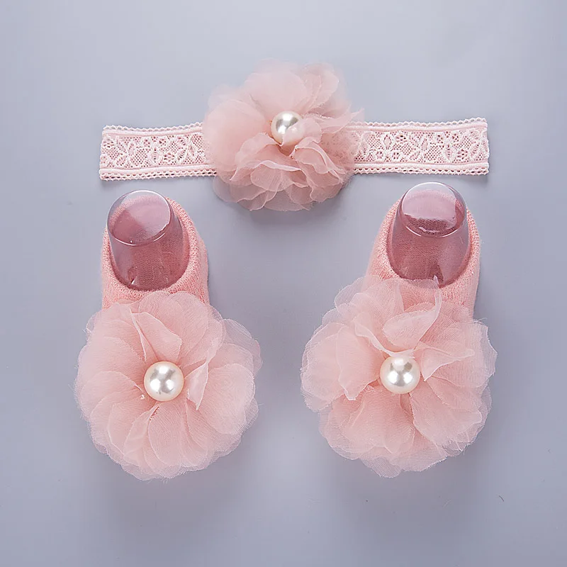 pink Хлопковые носки для малышей повязка на голову набор девочка малыш новорожденный младенец кружевная лента-ободок для волос с цветами и жемчугом вечерние аксессуары противоскользящие носки-Тапочки - Цвет: pink
