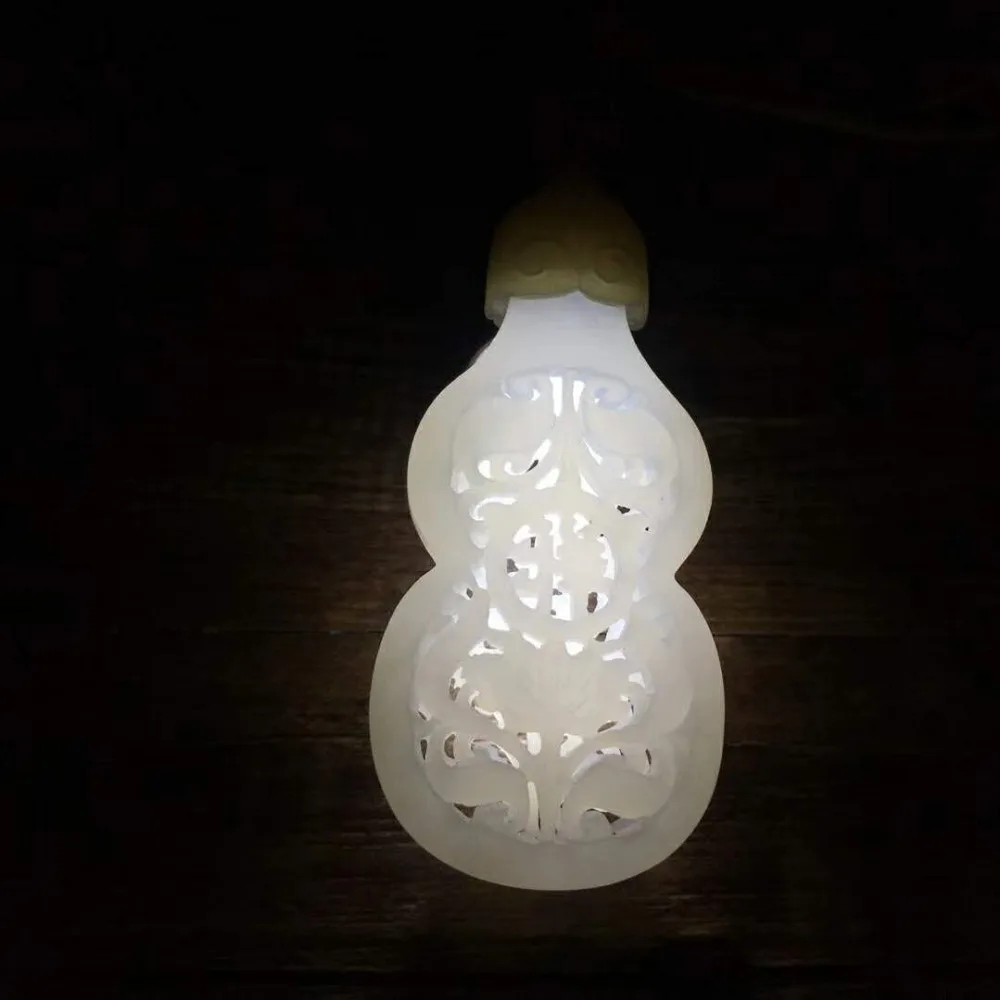 Hetian yu white gourd pendant hollow carving/ | Украшения и аксессуары