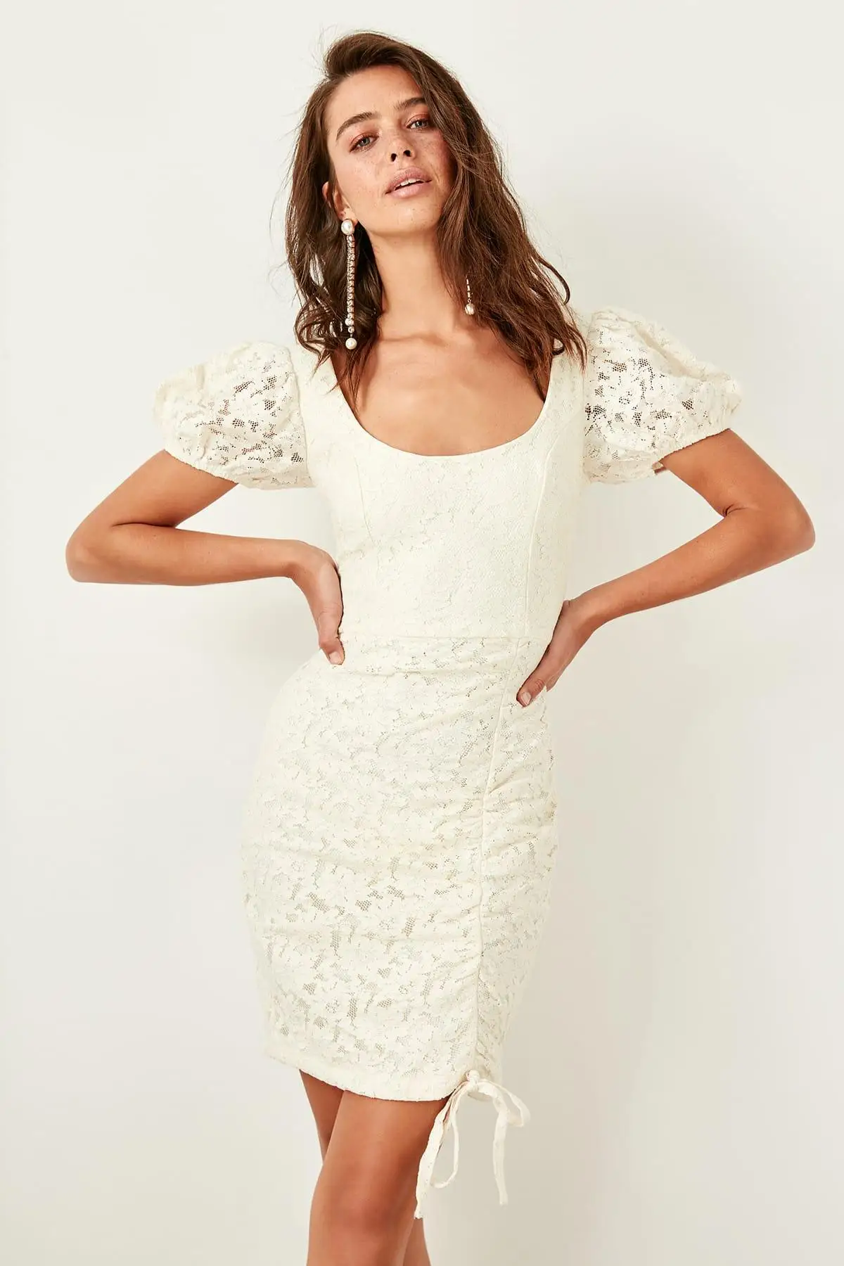 Trendyol экрю Shir Detail платье TPRSS19DU0117 | Женская одежда