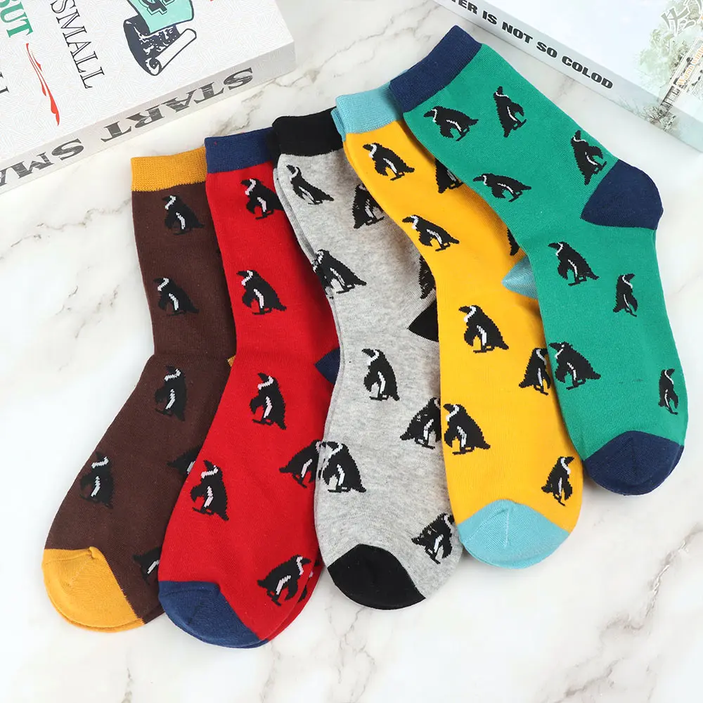 1 Pairs Lovely Penguin Animal Design Men Socks Breathable Cotton Socks Male Business Dress Crew Socks