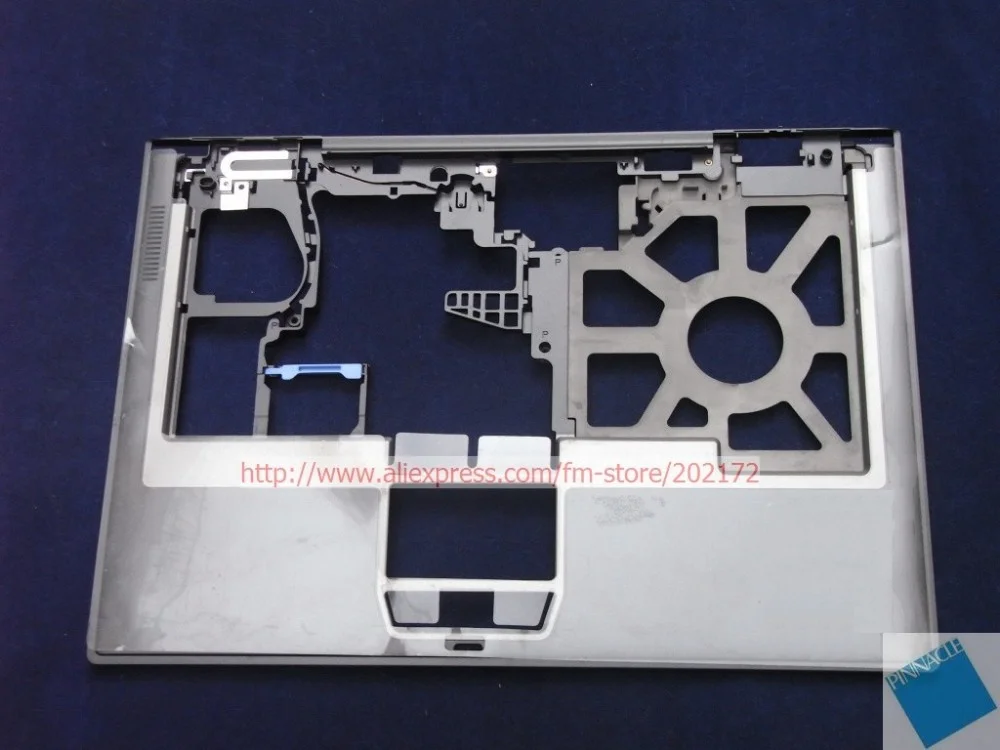 

Ноутбук черный Palmrest s MD677 0MD677 для Dell Latitude D620 "B" класса